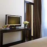 إكس إنترناشونال بالاس فندق 4*