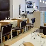 فندق إكس إنترناشونال بالاس 4*