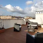 إكس إنترناشونال بالاس فندق 4*