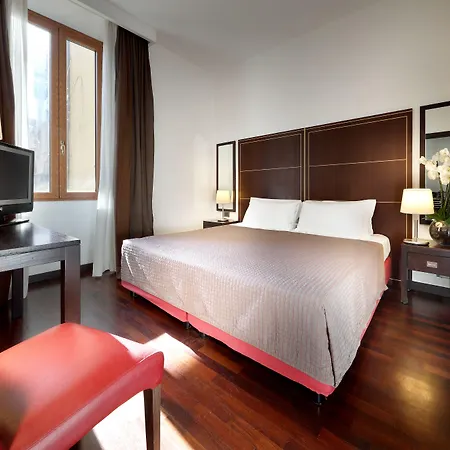 Exe International Palace 4*