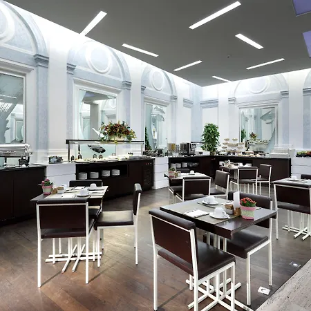 Exe International Palace 4* Roma