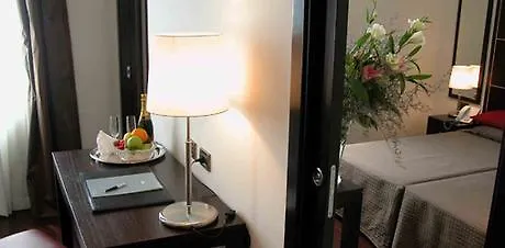 Hotel Exe International Palace