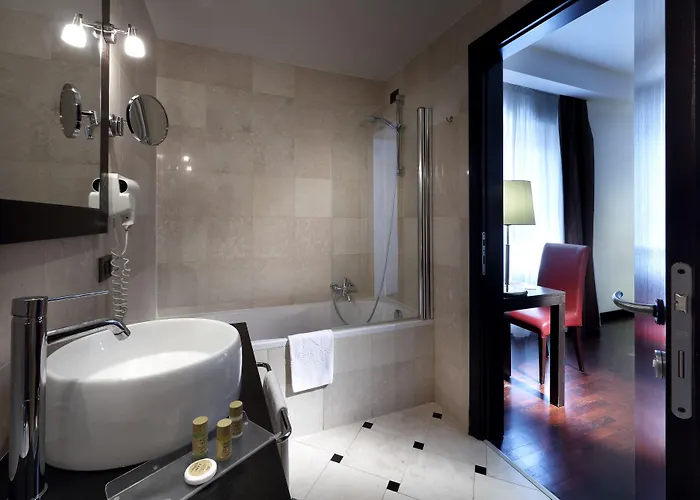 Exe International Palace Hotel