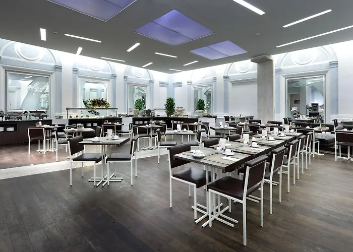 Exe International Palace 4*