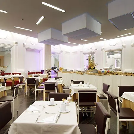 Otel Exe International Palace 4*